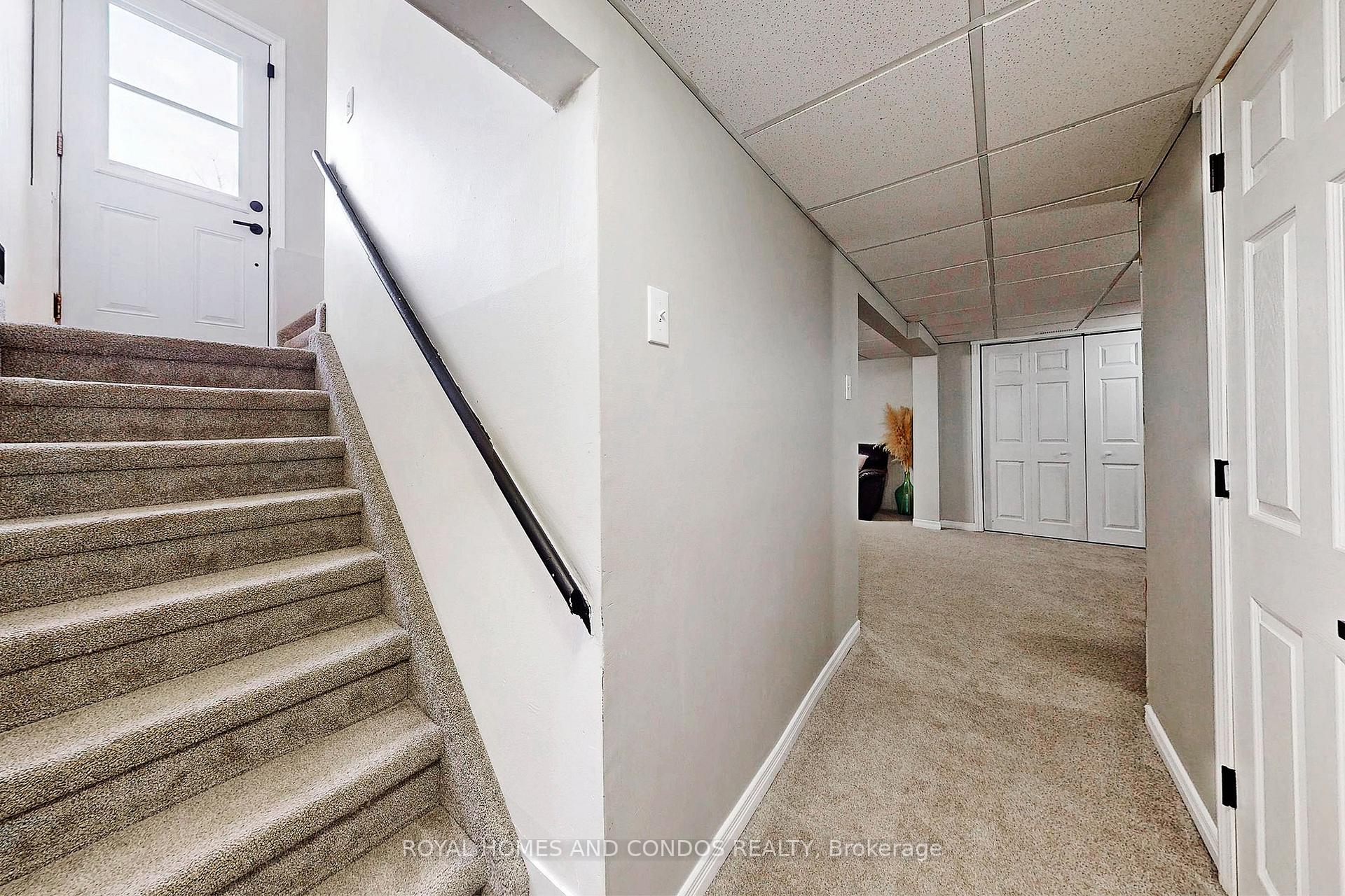 Photo 28 of 46 Nora Court, Cambridge, Silver Heights — HOMEH