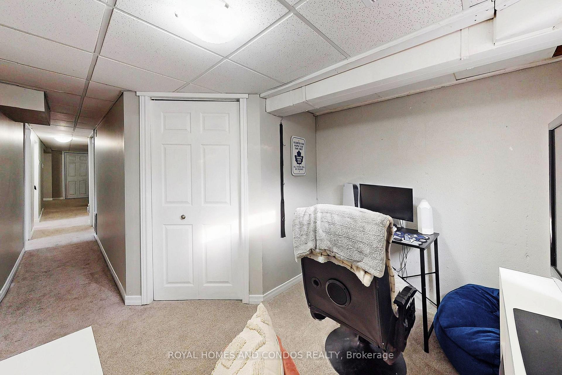 Photo 32 of 46 Nora Court, Cambridge, Silver Heights — HOMEH