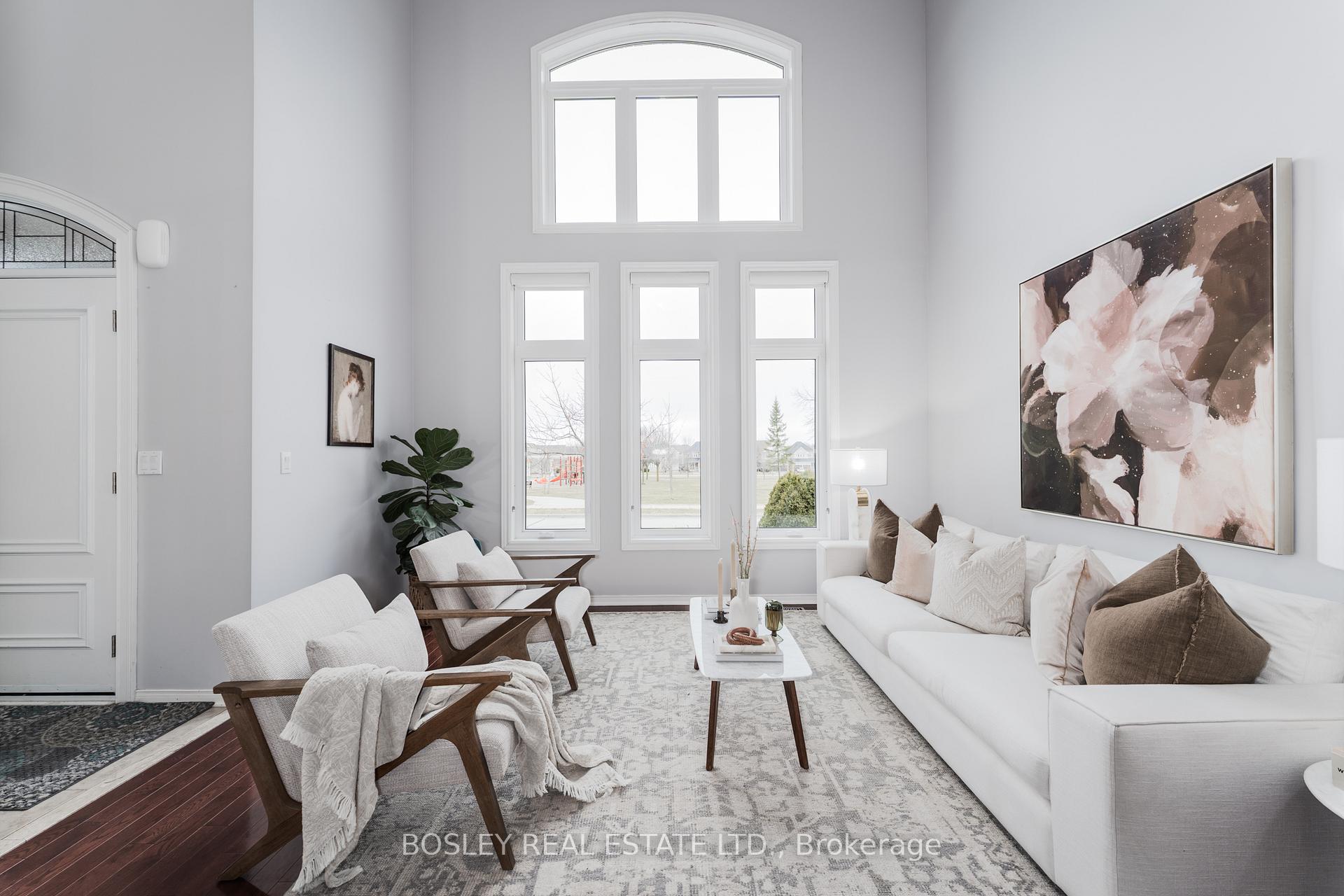 Photo 6 of 50 Belgrave Square, Markham, Berczy — HOMEH