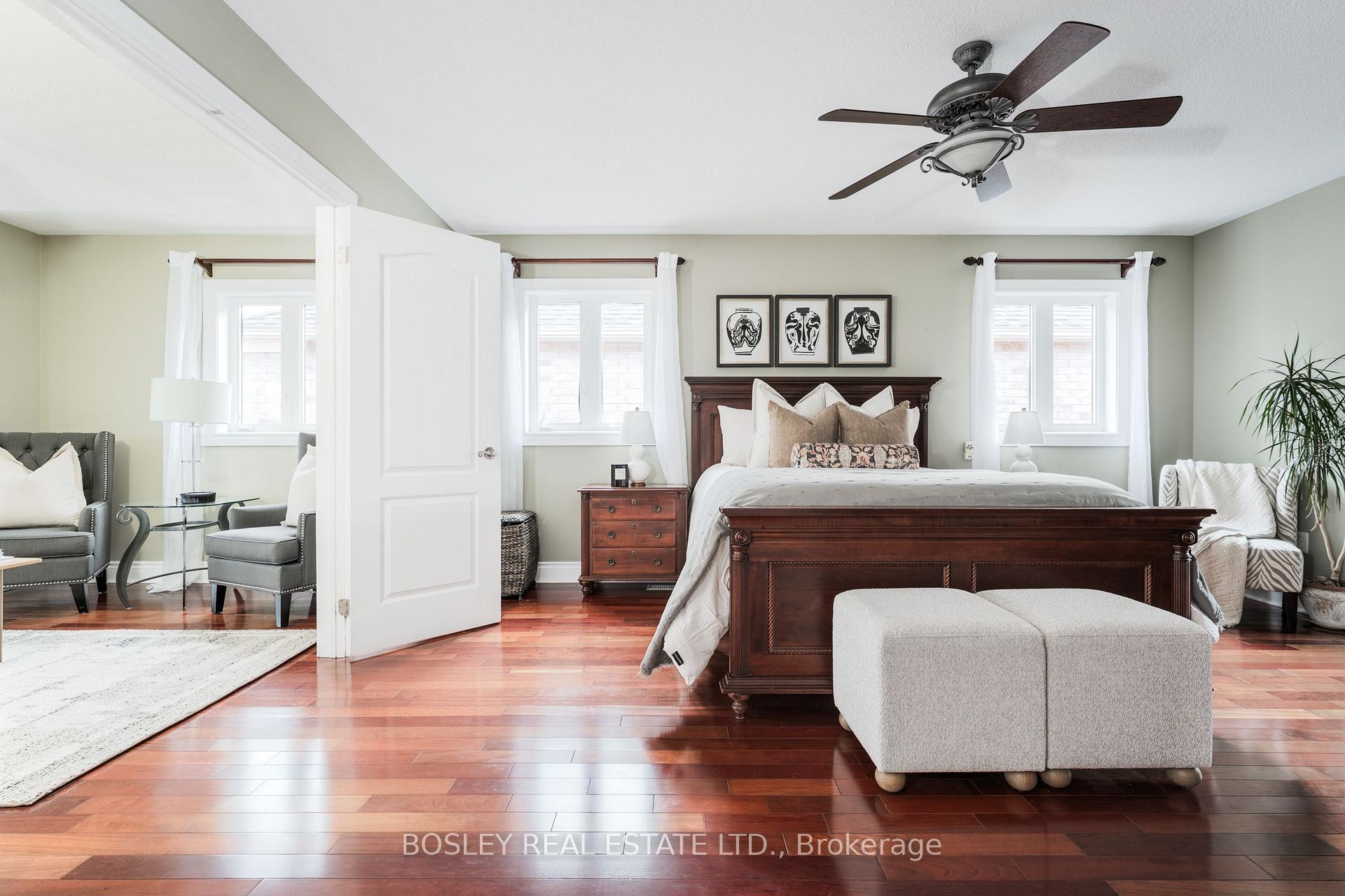 Photo 40 of 50 Belgrave Square, Markham, Berczy — HOMEH