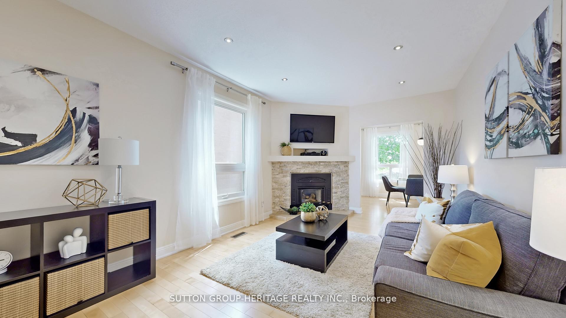 Photo 14 of 984 Rambleberry Avenue, Pickering, Liverpool — HOMEH