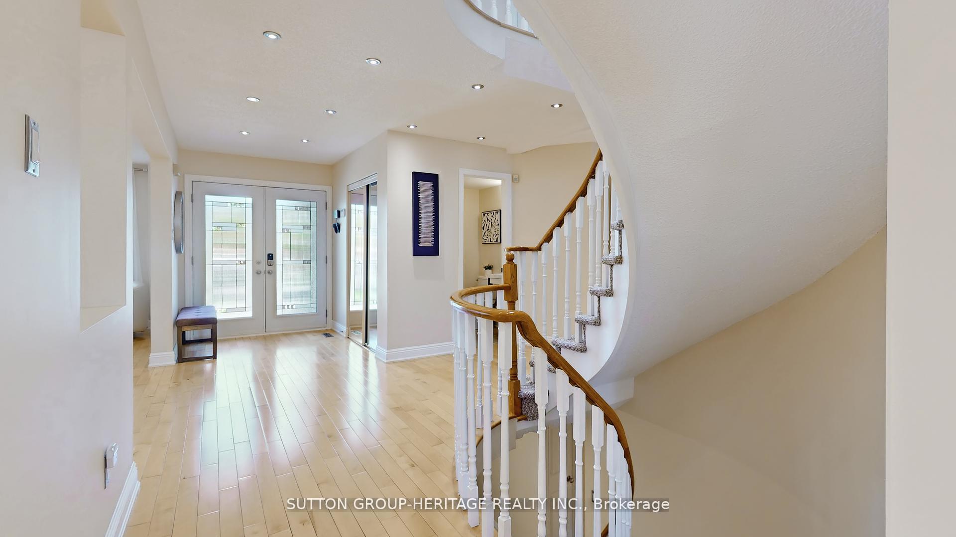 Photo 18 of 984 Rambleberry Avenue, Pickering, Liverpool — HOMEH