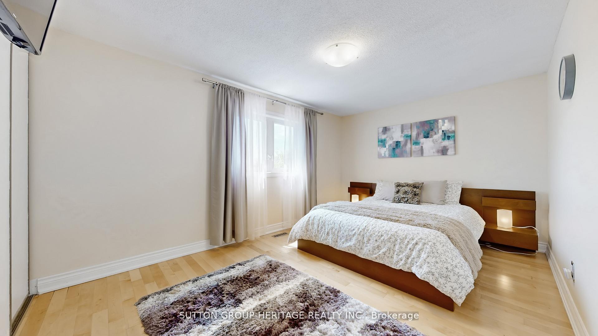 Photo 35 of 984 Rambleberry Avenue, Pickering, Liverpool — HOMEH