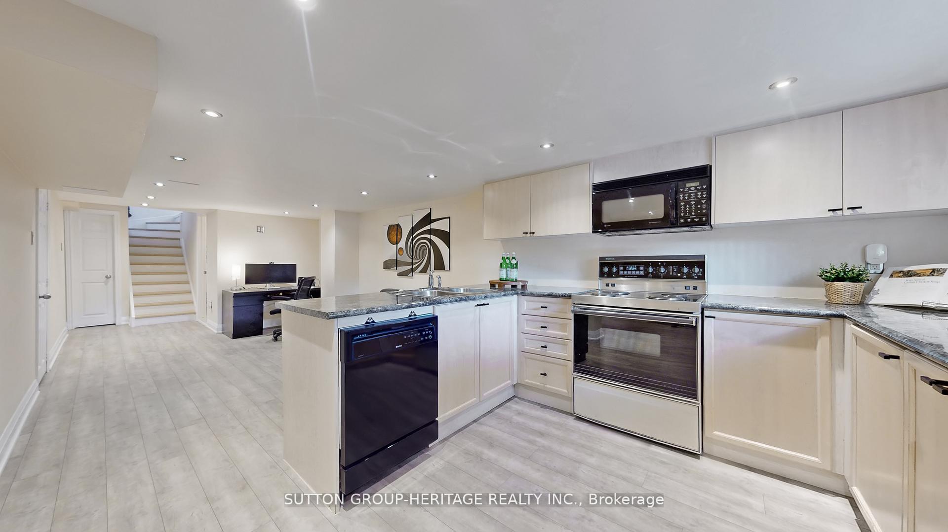 Photo 39 of 984 Rambleberry Avenue, Pickering, Liverpool — HOMEH