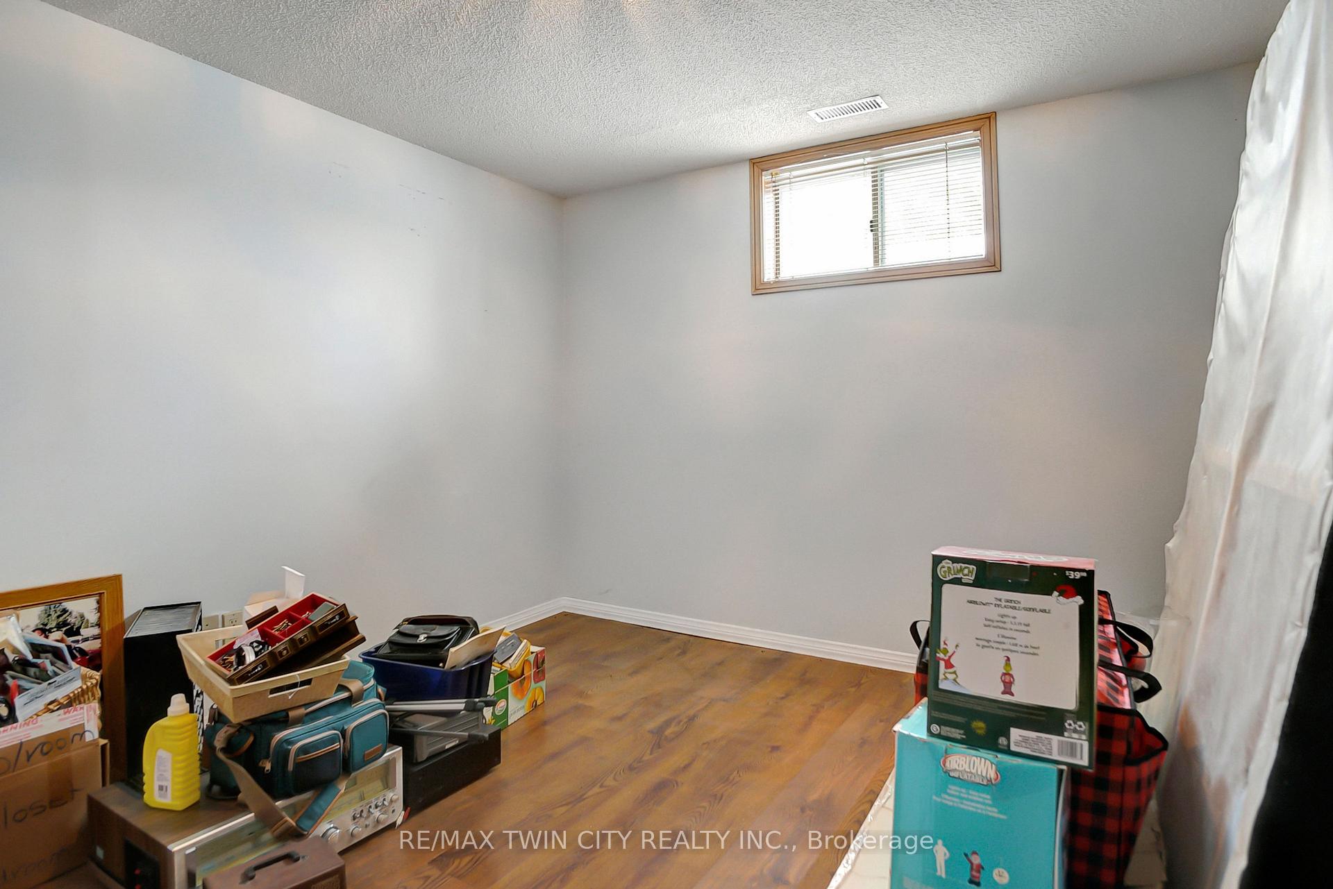 Photo 28 of 562 Champlain Boulevard, Cambridge — HOMEH