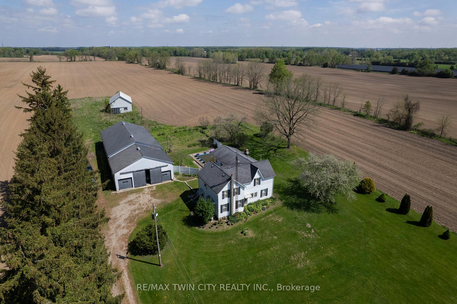 Photo 6 of 274 Thirteenth Conc. Road, Brant, Burford — HOMEH