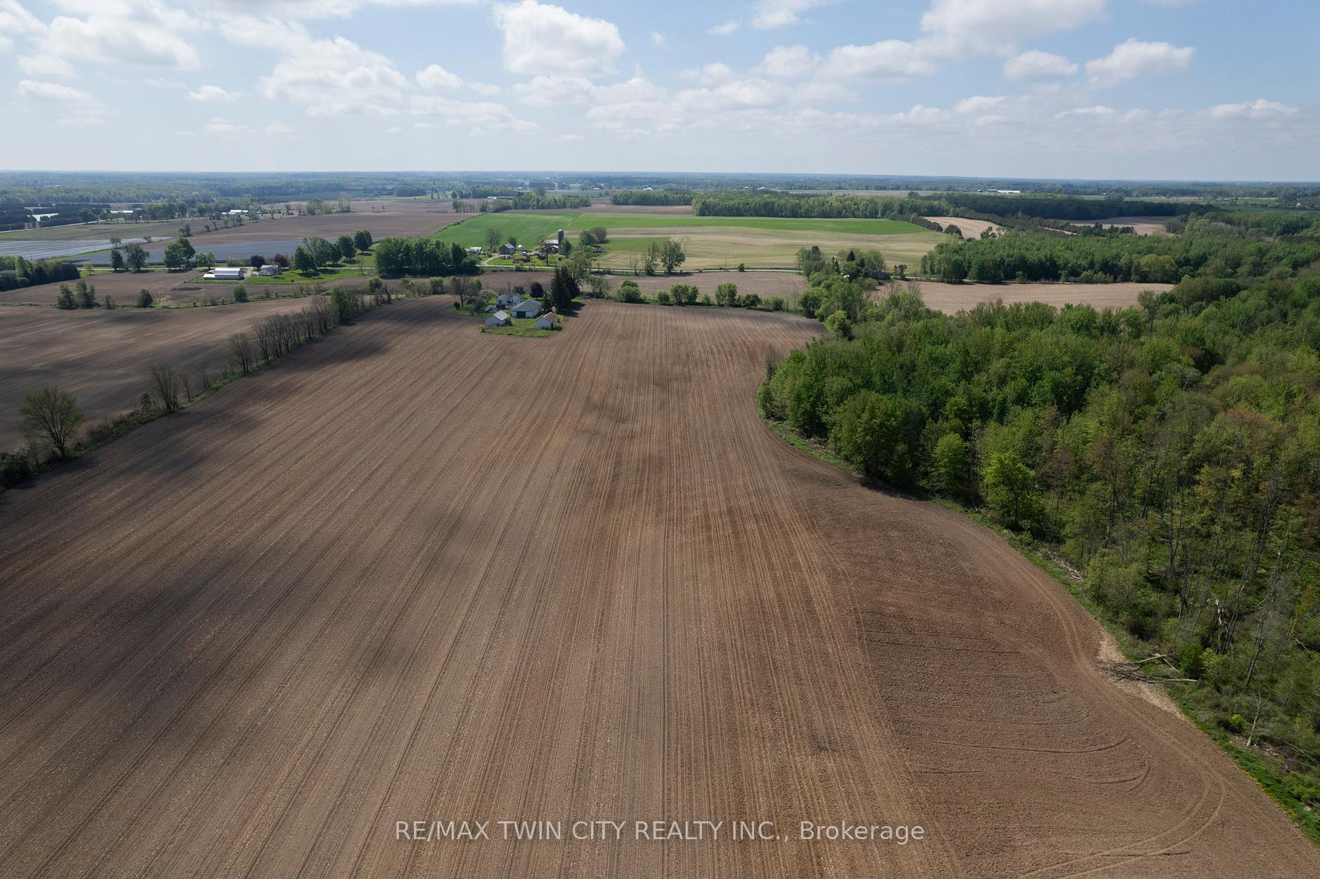 Photo 32 of 274 Thirteenth Conc. Road, Brant, Burford — HOMEH