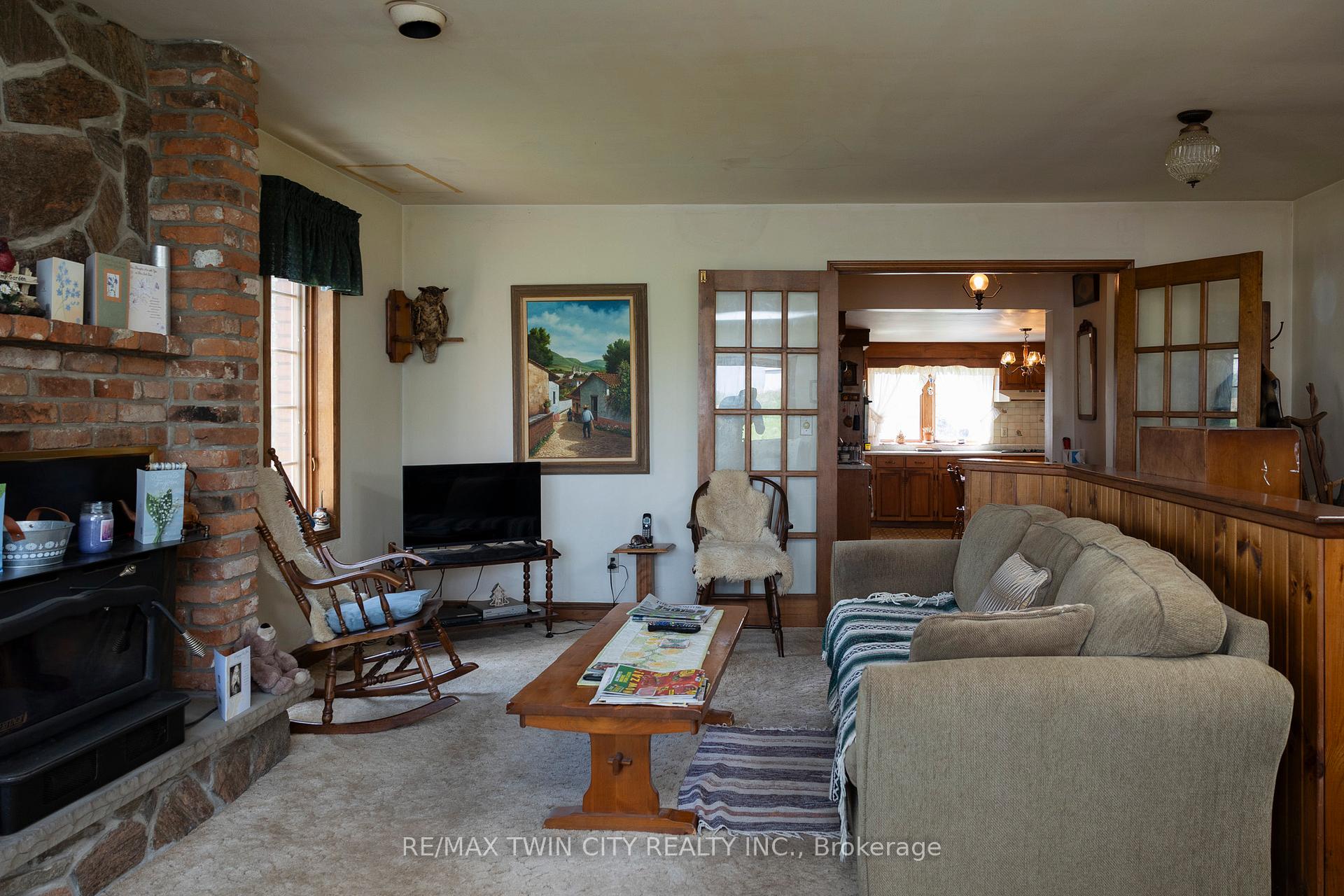 Photo 10 of 274 Thirteenth Conc. Road, Brant, Burford — HOMEH