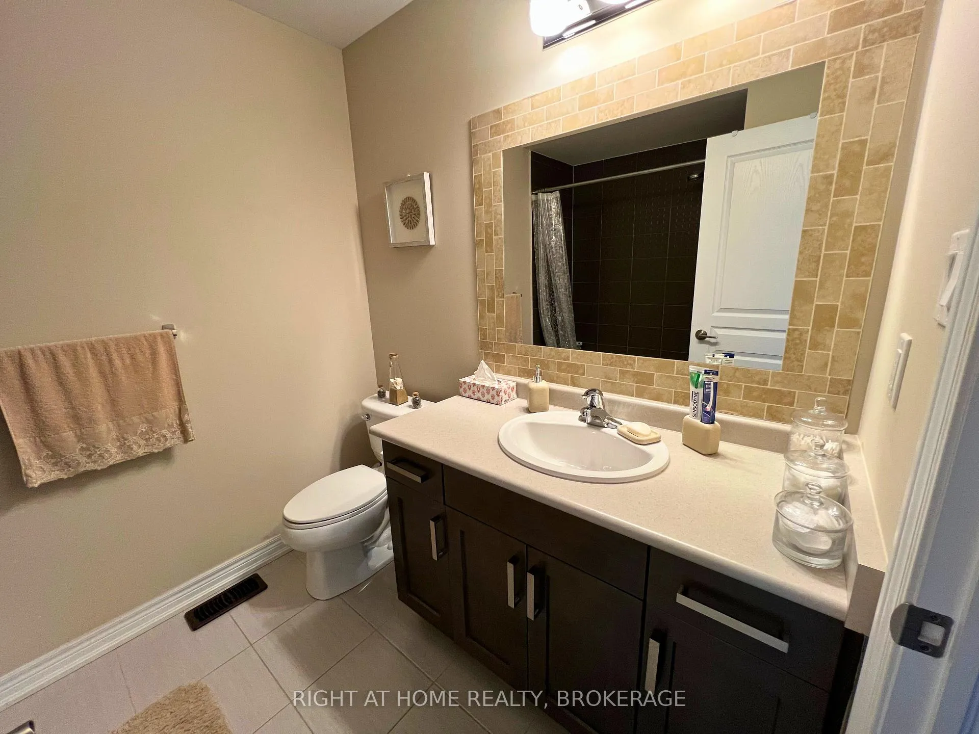 Photo 14 of Unit 33, 541 Winston Road, Grimsby, Grimsby Beach — HOMEH