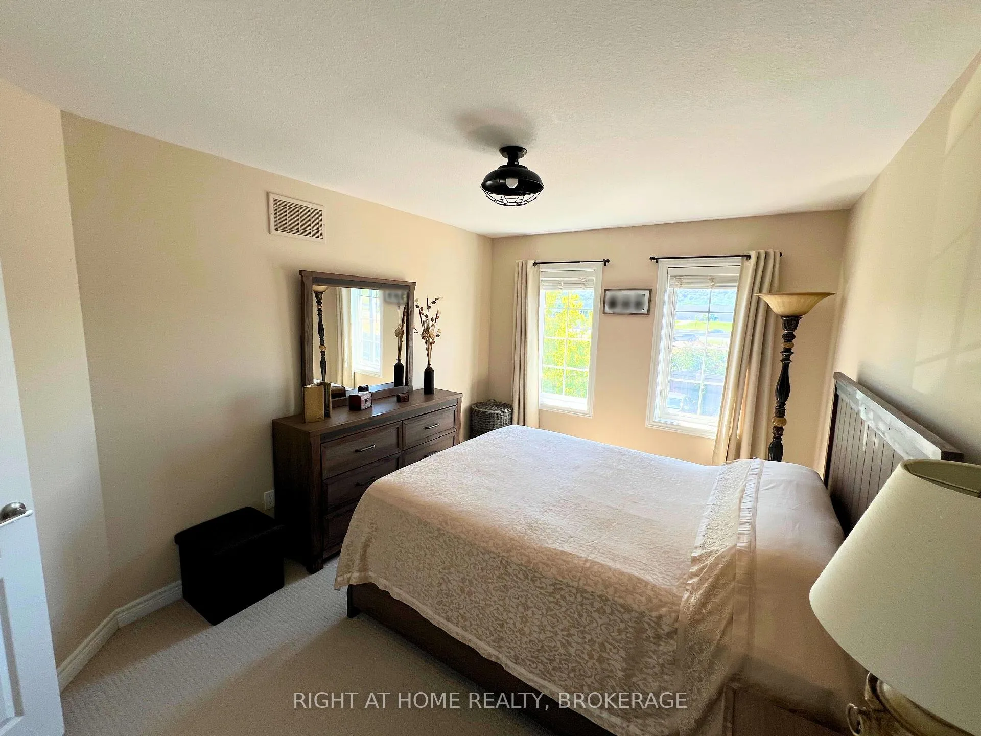 Photo 16 of Unit 33, 541 Winston Road, Grimsby, Grimsby Beach — HOMEH
