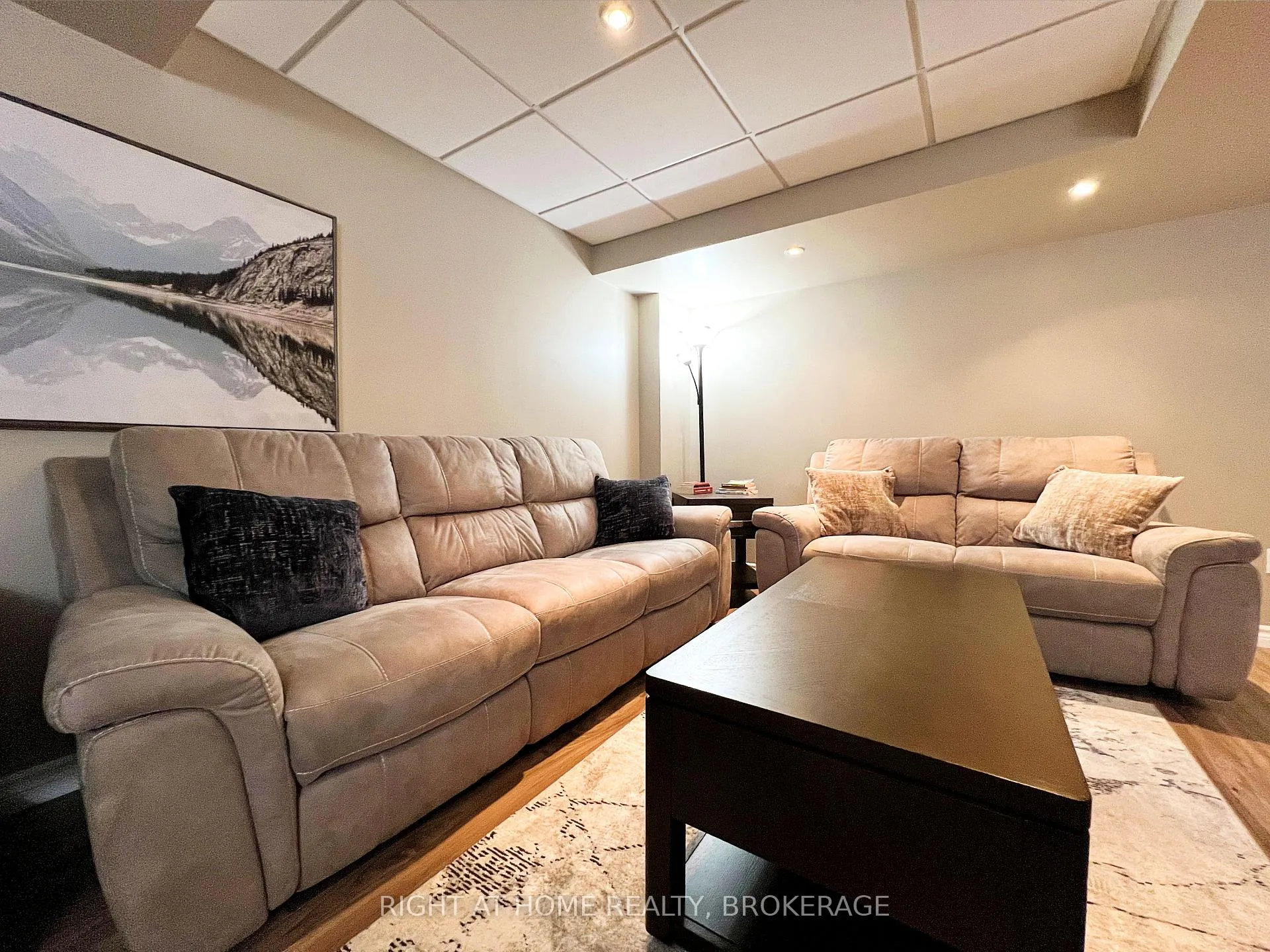 Photo 22 of Unit 33, 541 Winston Road, Grimsby, Grimsby Beach — HOMEH