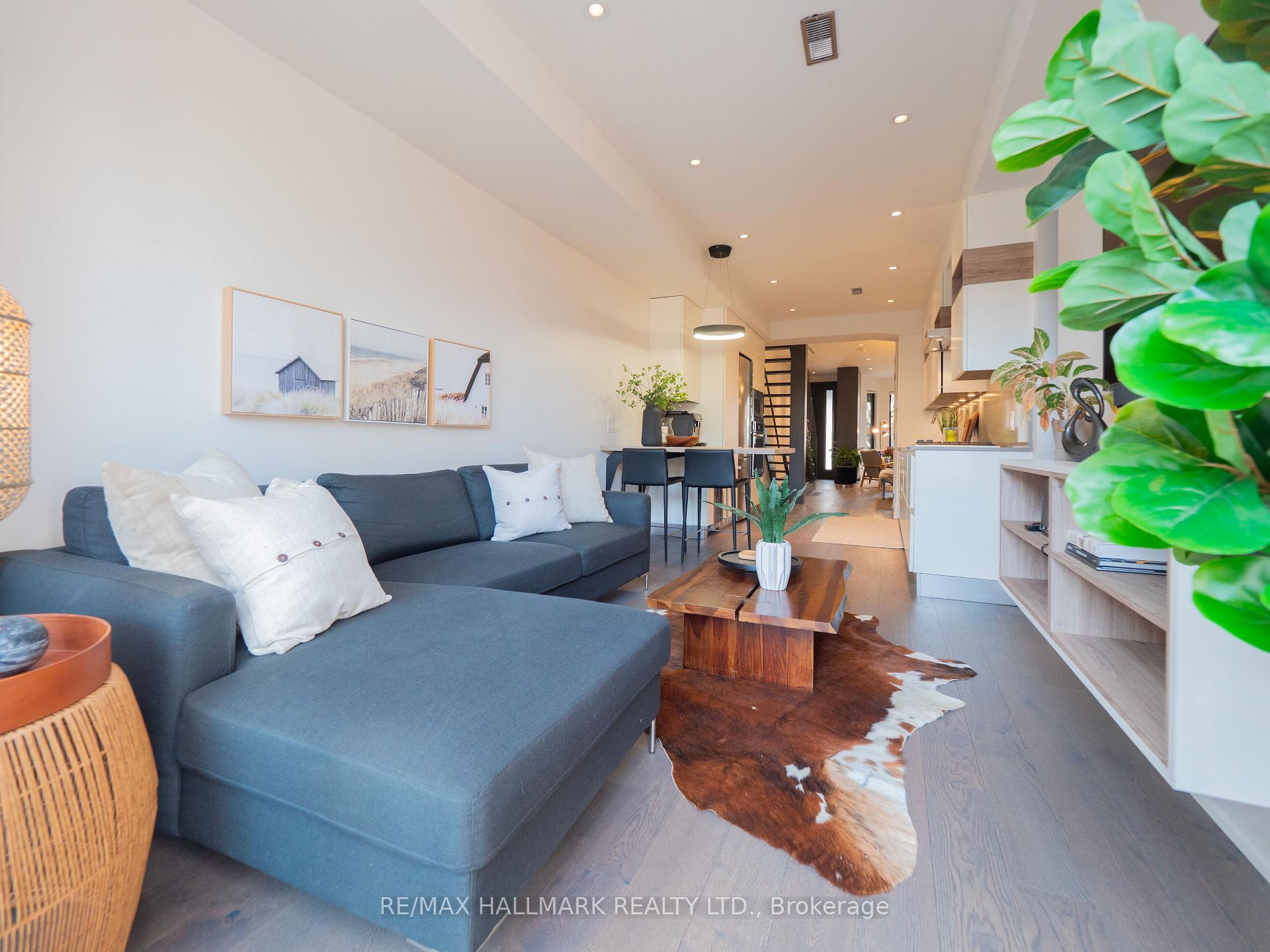 Photo 18 of 161 Pape Avenue, Toronto, South Riverdale — HOMEH
