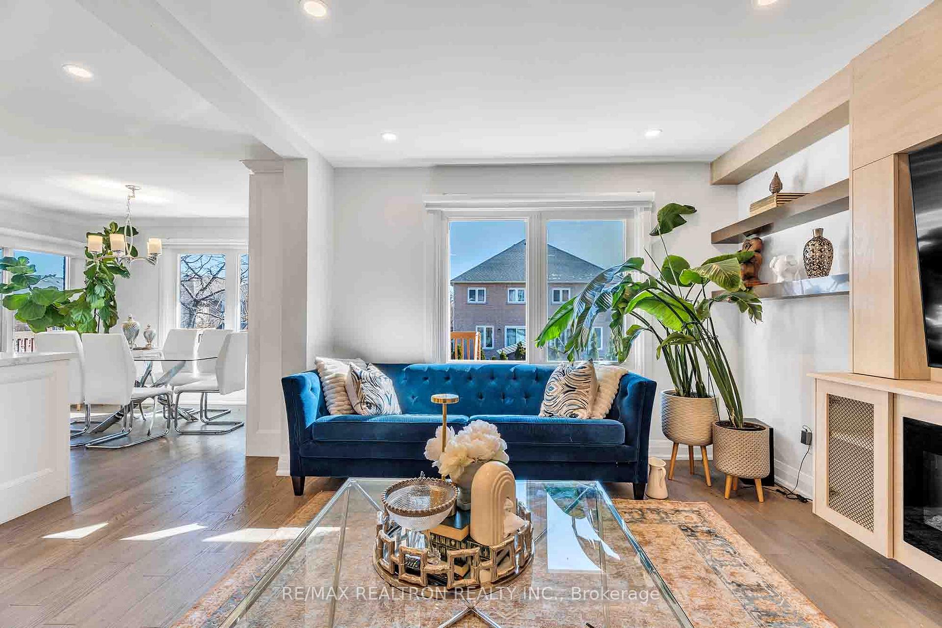 Photo 14 of 11 Baldwin Avenue, Vaughan, Concord — HOMEH