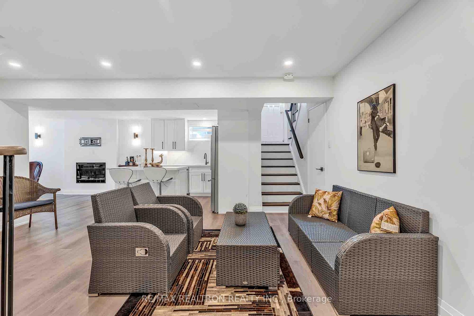 Photo 24 of 11 Baldwin Avenue, Vaughan, Concord — HOMEH