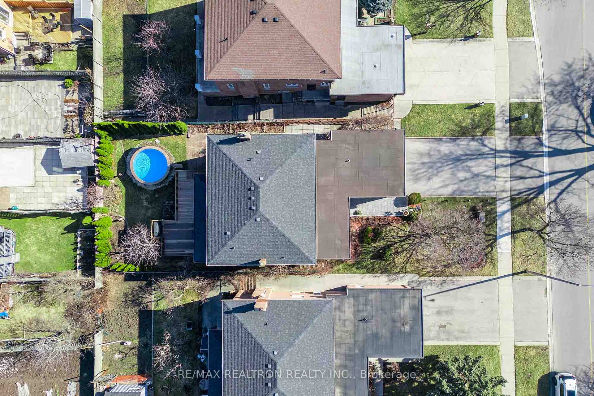 Photo 45 of 11 Baldwin Avenue, Vaughan, Concord — HOMEH