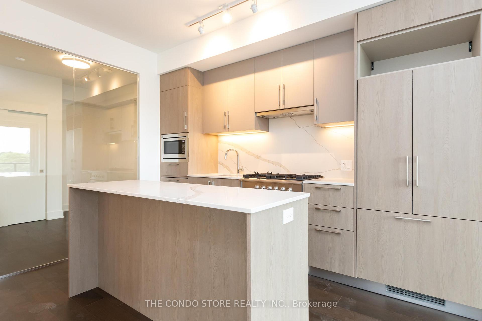 Photo 8 of Unit 604, 8 Manor Road W, Toronto, Yonge-Eglinton — HOMEH