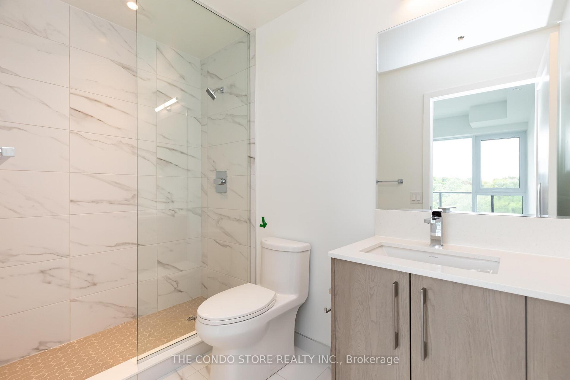 Photo 11 of Unit 604, 8 Manor Road W, Toronto, Yonge-Eglinton — HOMEH