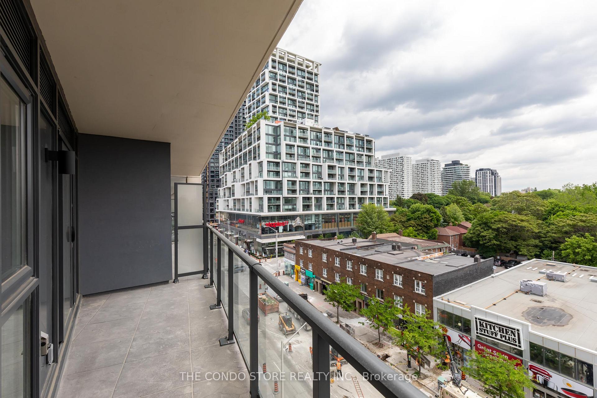Photo 29 of Unit 604, 8 Manor Road W, Toronto, Yonge-Eglinton — HOMEH