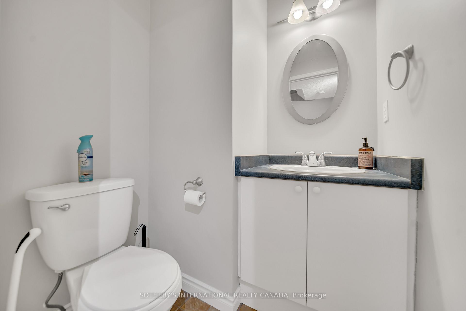 Photo 12 of 16 Moss Place, Guelph, Kortright West — HOMEH