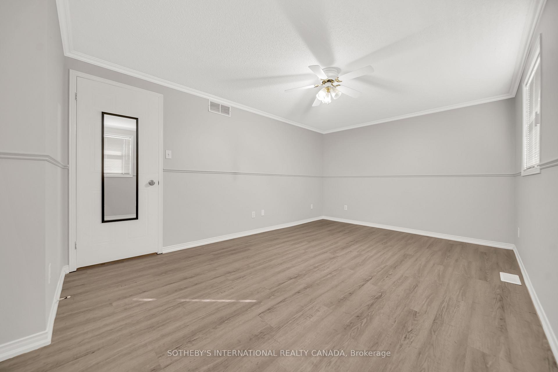 Photo 16 of 16 Moss Place, Guelph, Kortright West — HOMEH