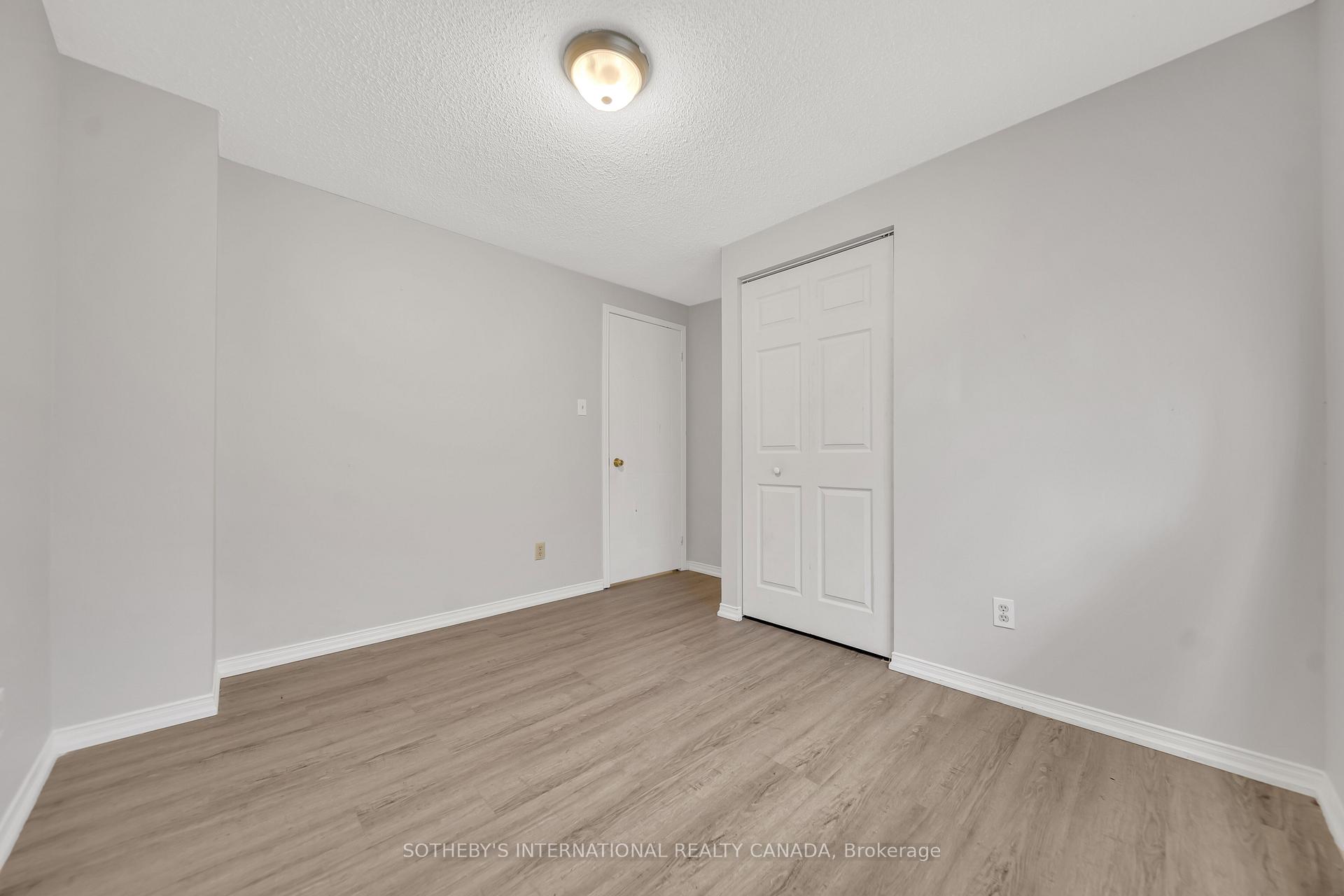 Photo 19 of 16 Moss Place, Guelph, Kortright West — HOMEH