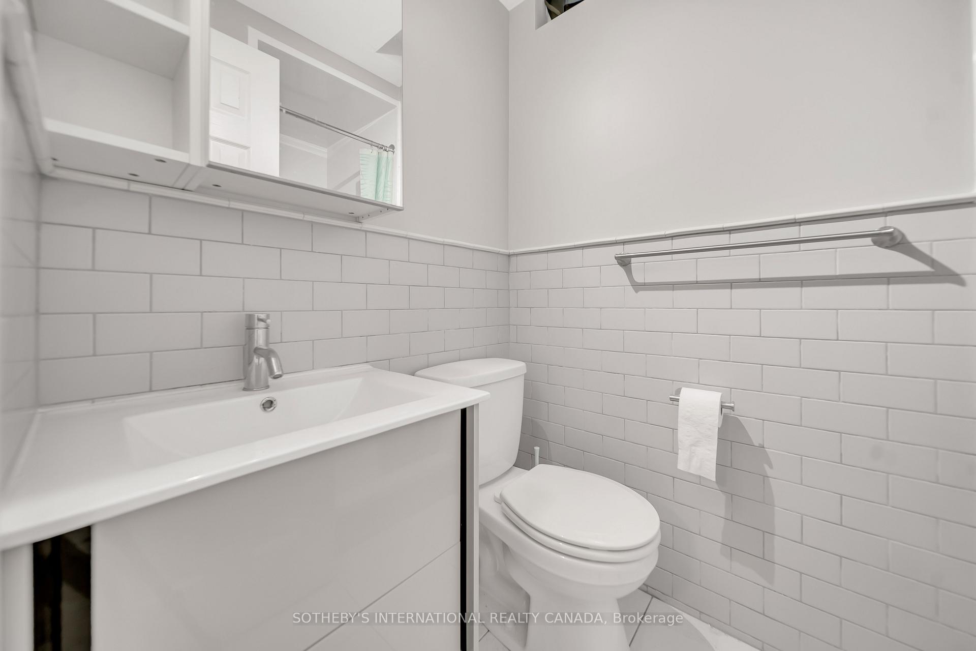 Photo 30 of 16 Moss Place, Guelph, Kortright West — HOMEH