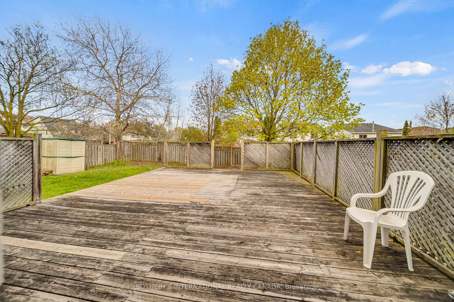 Photo 38 of 16 Moss Place, Guelph, Kortright West — HOMEH