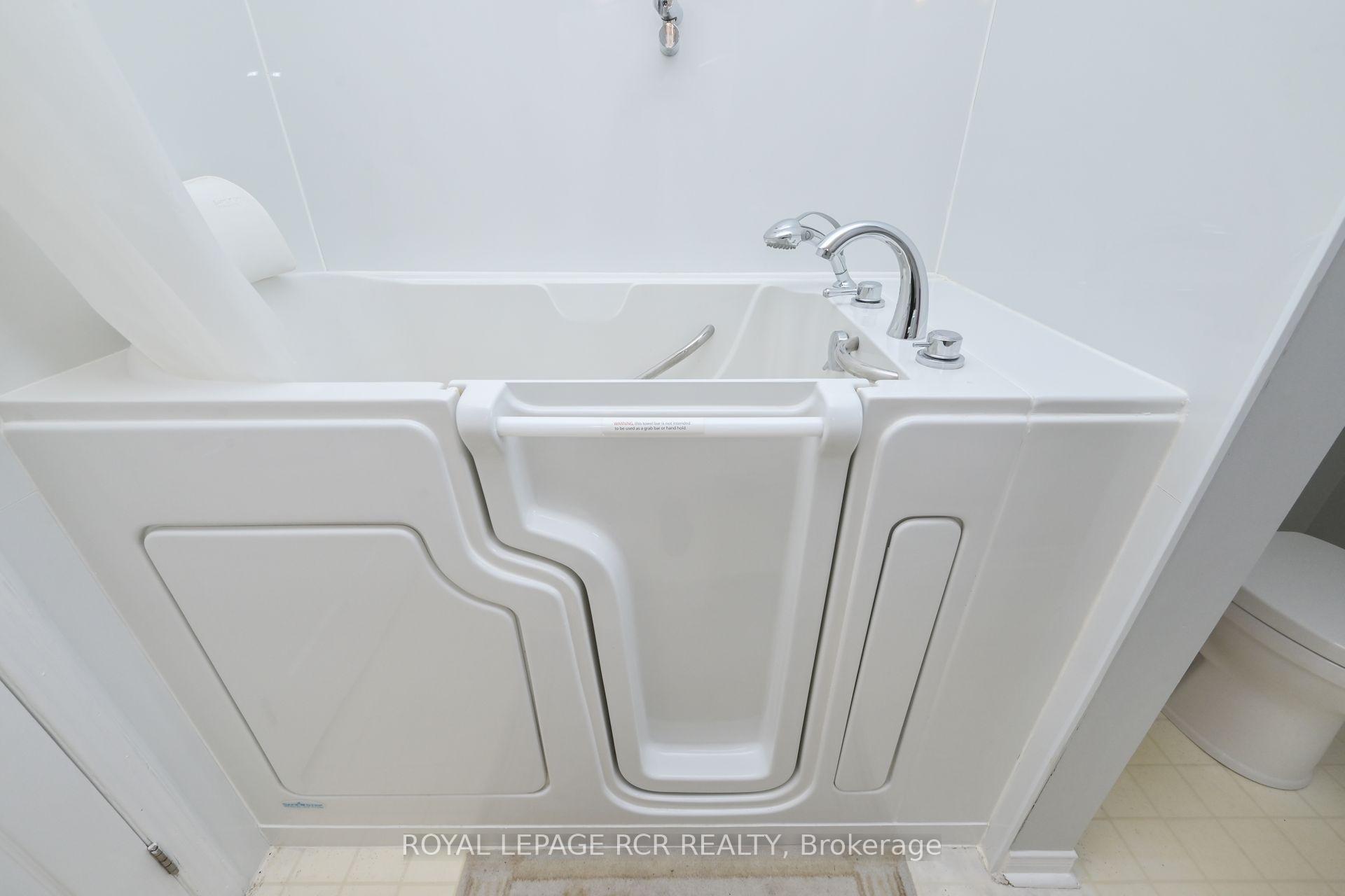 Photo 16 of 14 Robertson Road, Essa, Angus — HOMEH