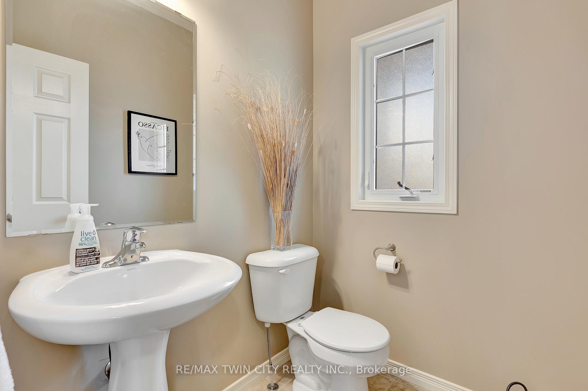 Photo 6 of 869 Laurelwood Drive, Waterloo — HOMEH