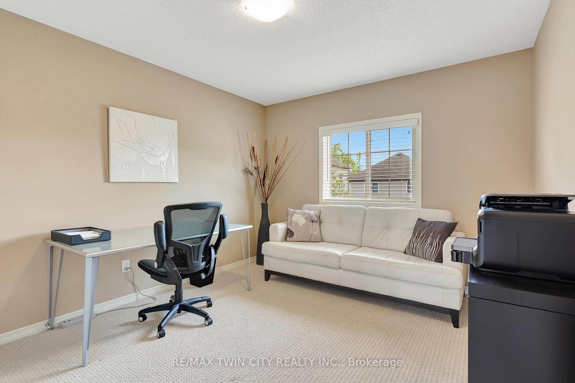 Photo 22 of 869 Laurelwood Drive, Waterloo — HOMEH