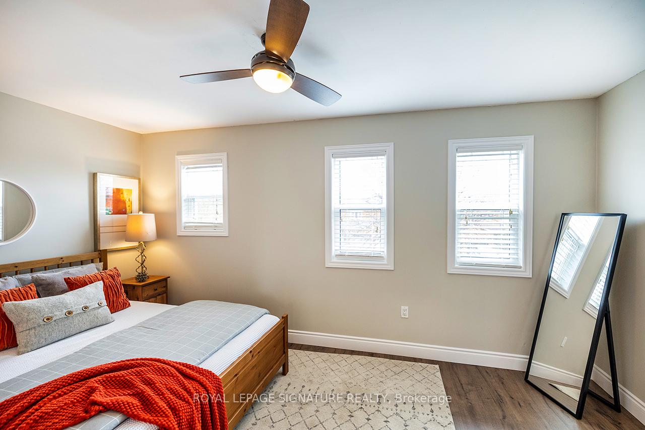 Photo 32 of 12 Fulton Crescent, Whitby, Williamsburg — HOMEH