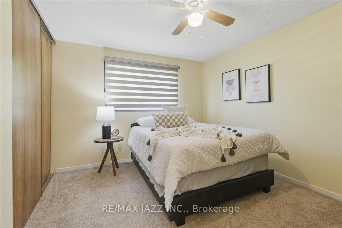Photo 18 of 653 Cowan Circle, Pickering, Rosebank — HOMEH