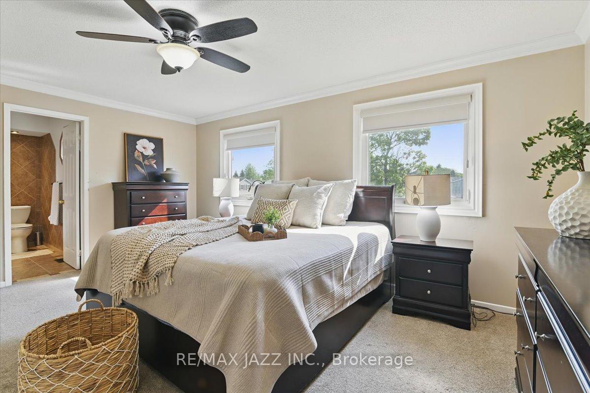 Photo 40 of 653 Cowan Circle, Pickering, Rosebank — HOMEH