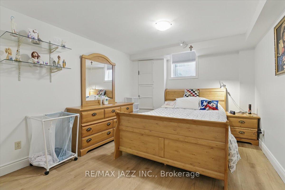 Photo 35 of 653 Cowan Circle, Pickering, Rosebank — HOMEH