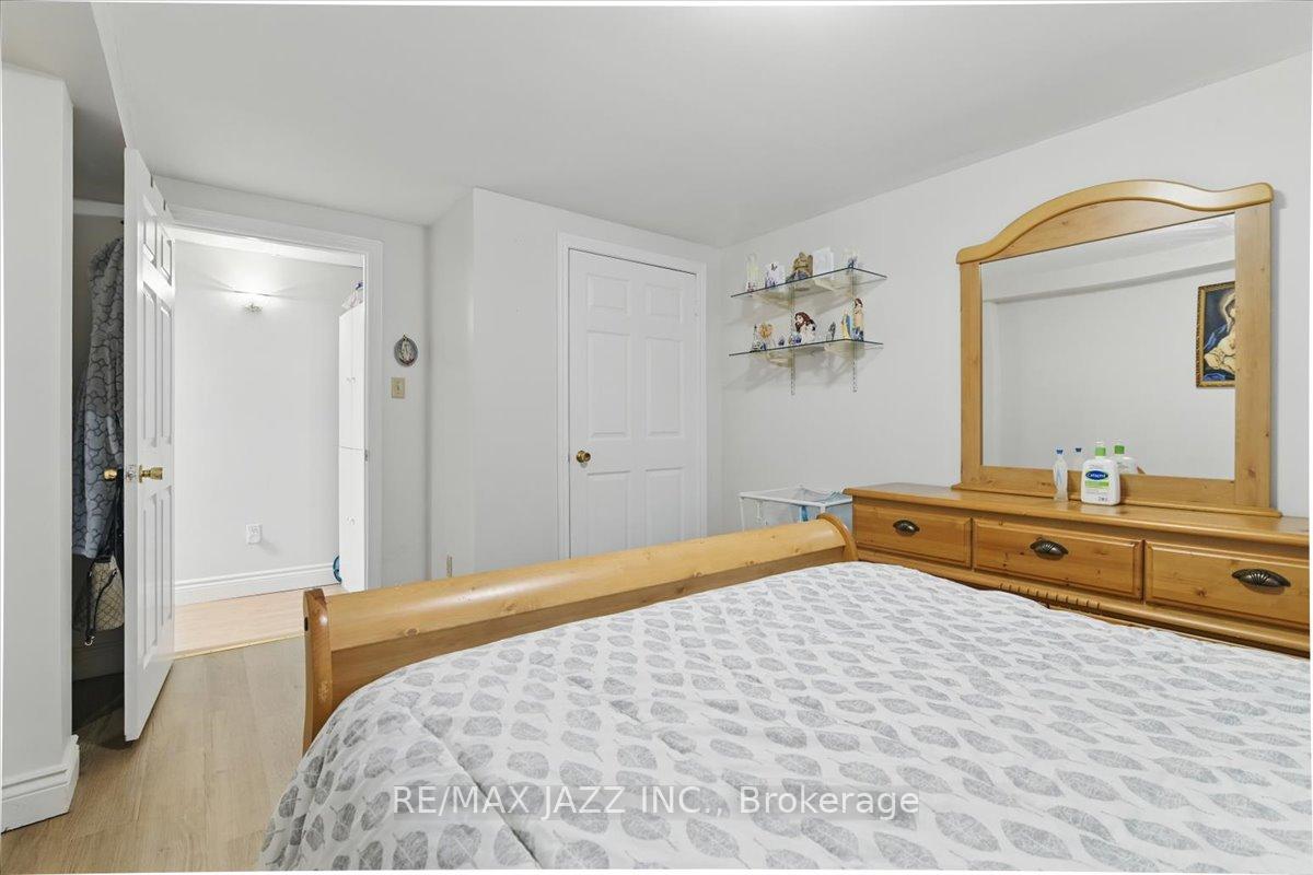 Photo 32 of 653 Cowan Circle, Pickering, Rosebank — HOMEH