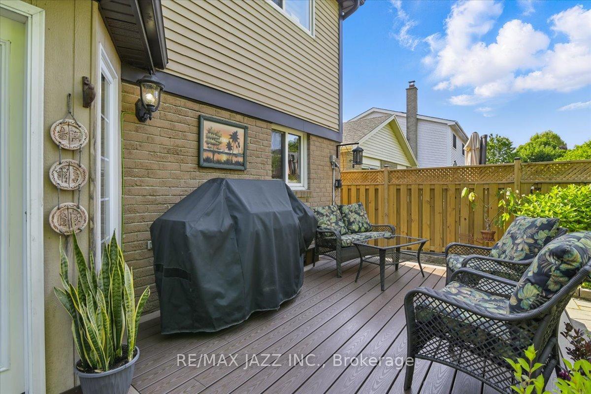 Photo 34 of 653 Cowan Circle, Pickering, Rosebank — HOMEH