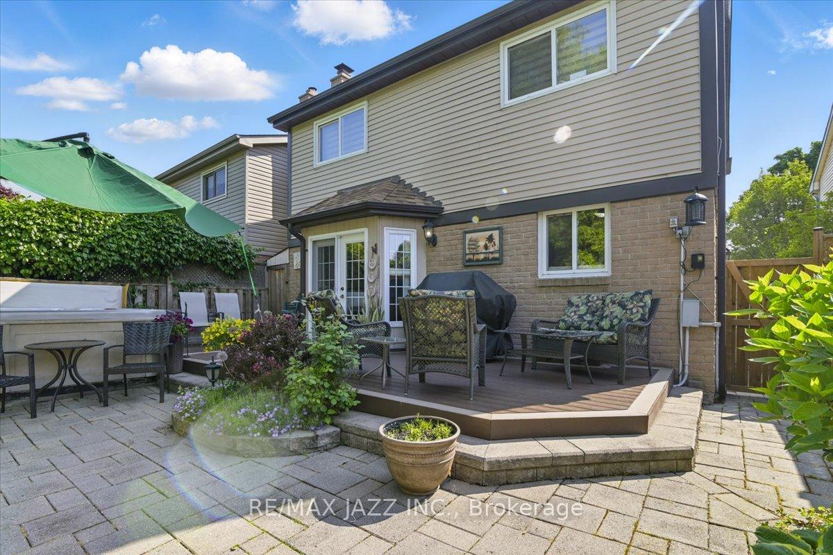 Photo 36 of 653 Cowan Circle, Pickering, Rosebank — HOMEH