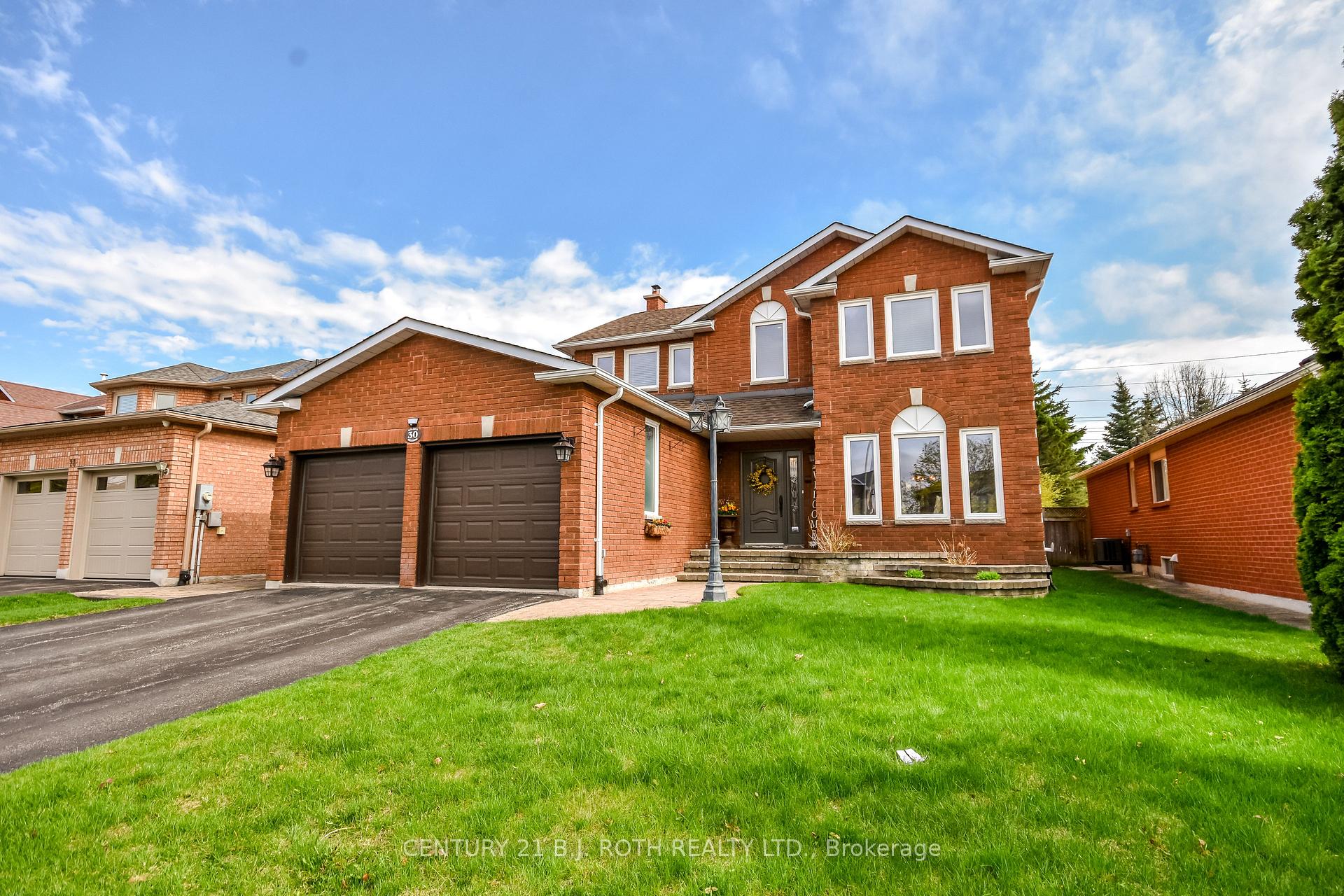 Photo 1 of 30 Golden Meadow Road, Barrie, Innis-Shore — HOMEH