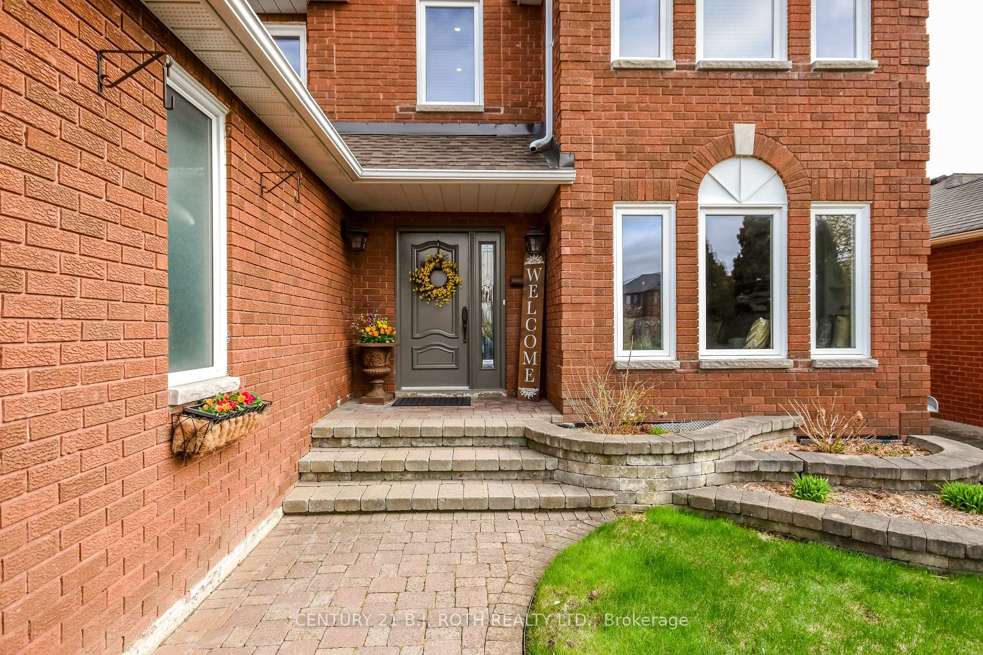 Photo 25 of 30 Golden Meadow Road, Barrie, Innis-Shore — HOMEH