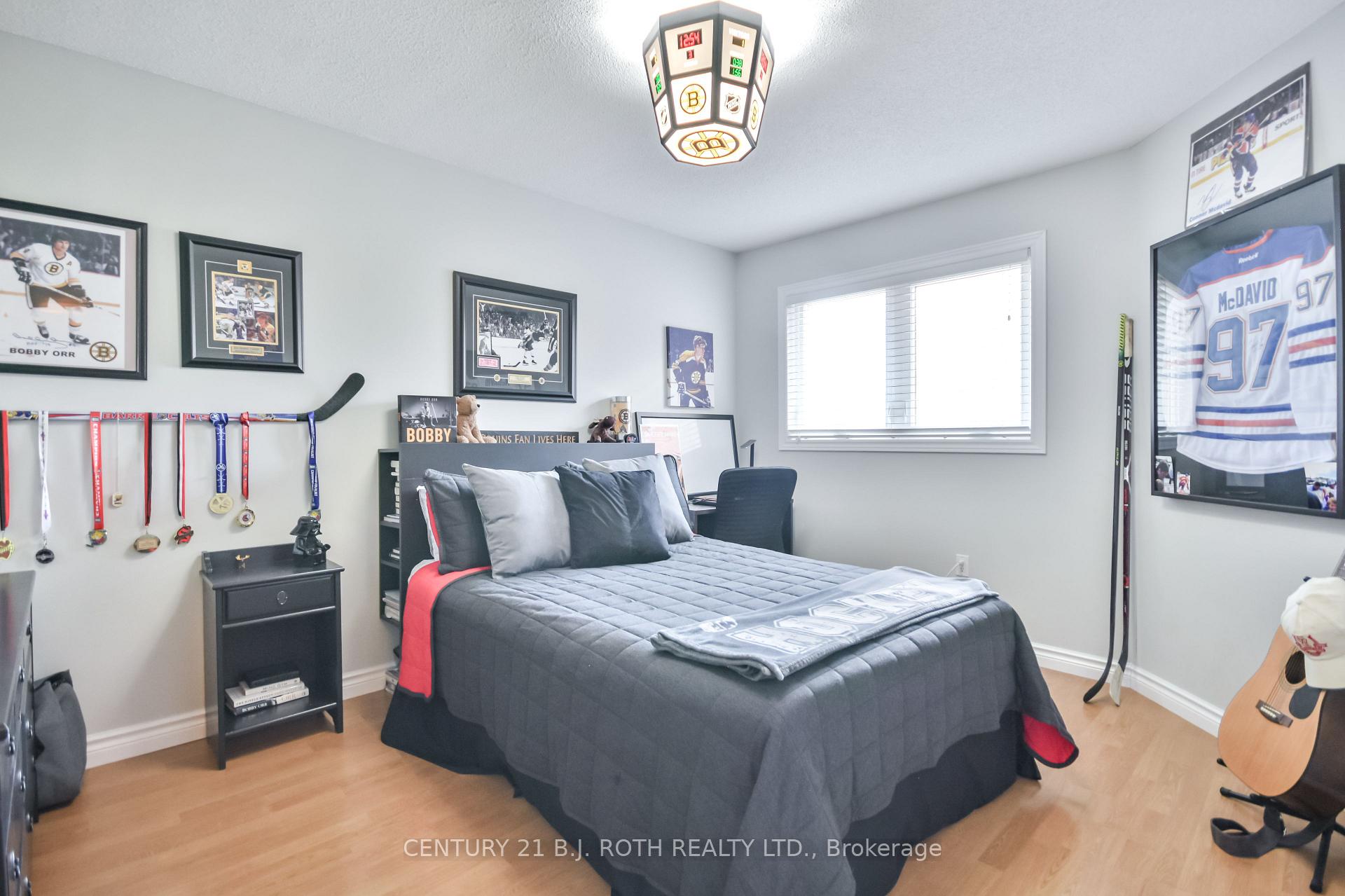 Photo 26 of 30 Golden Meadow Road, Barrie, Innis-Shore — HOMEH