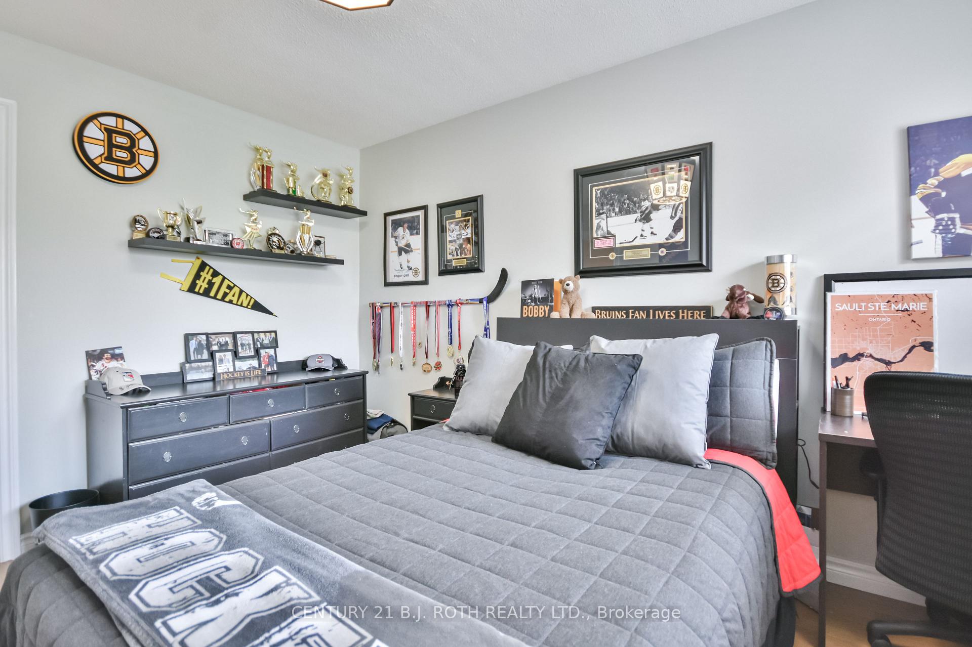 Photo 32 of 30 Golden Meadow Road, Barrie, Innis-Shore — HOMEH