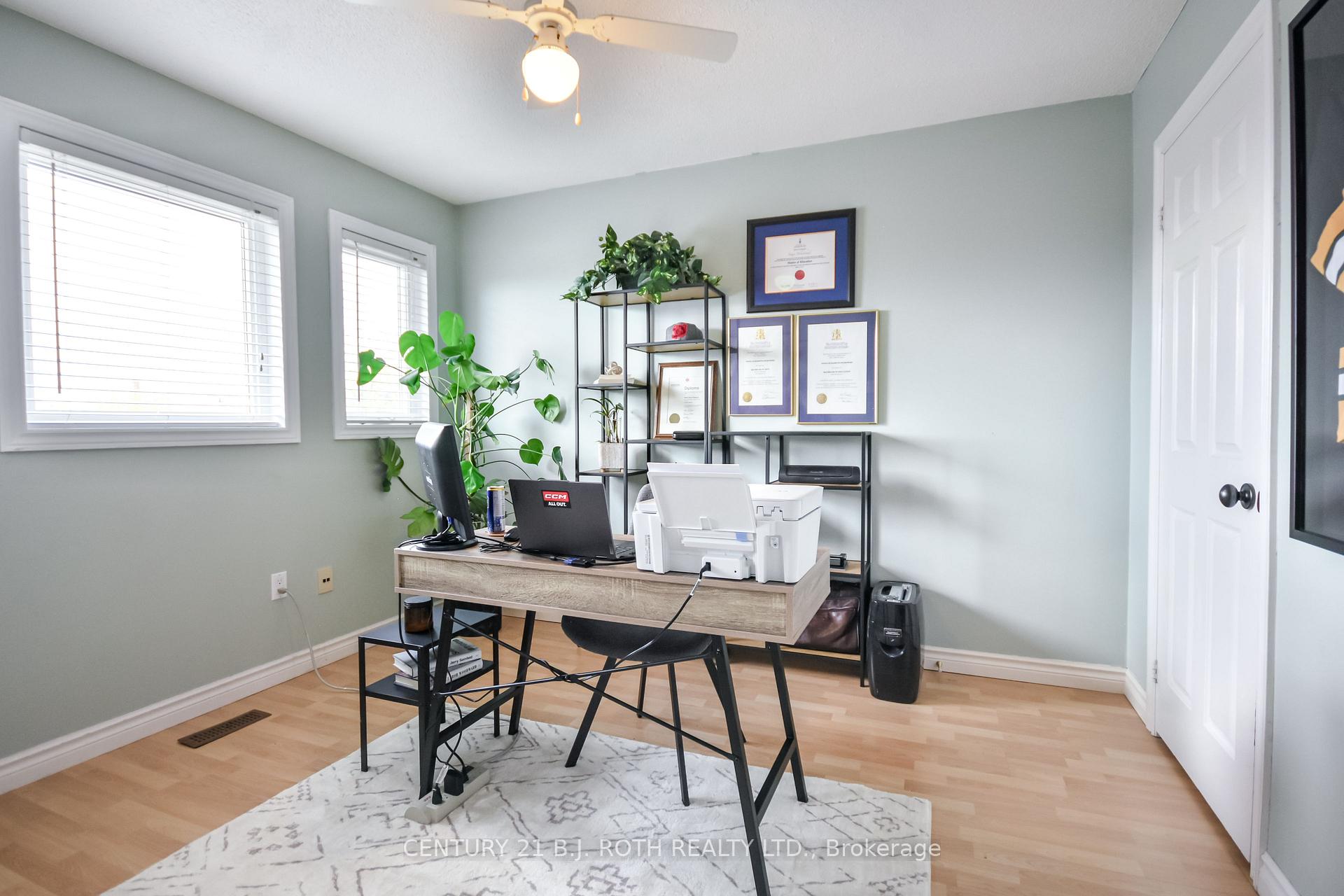 Photo 36 of 30 Golden Meadow Road, Barrie, Innis-Shore — HOMEH