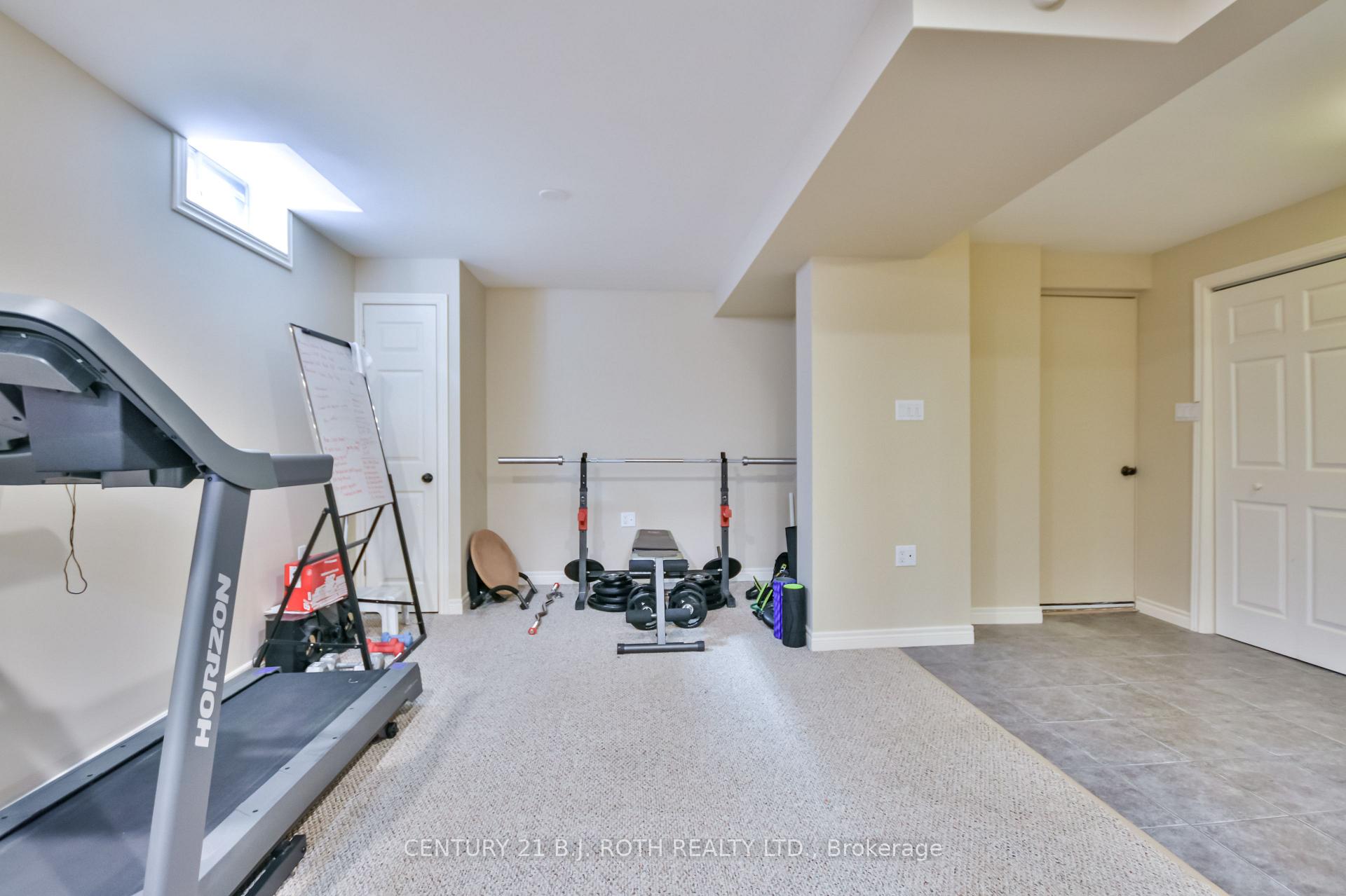 Photo 41 of 30 Golden Meadow Road, Barrie, Innis-Shore — HOMEH