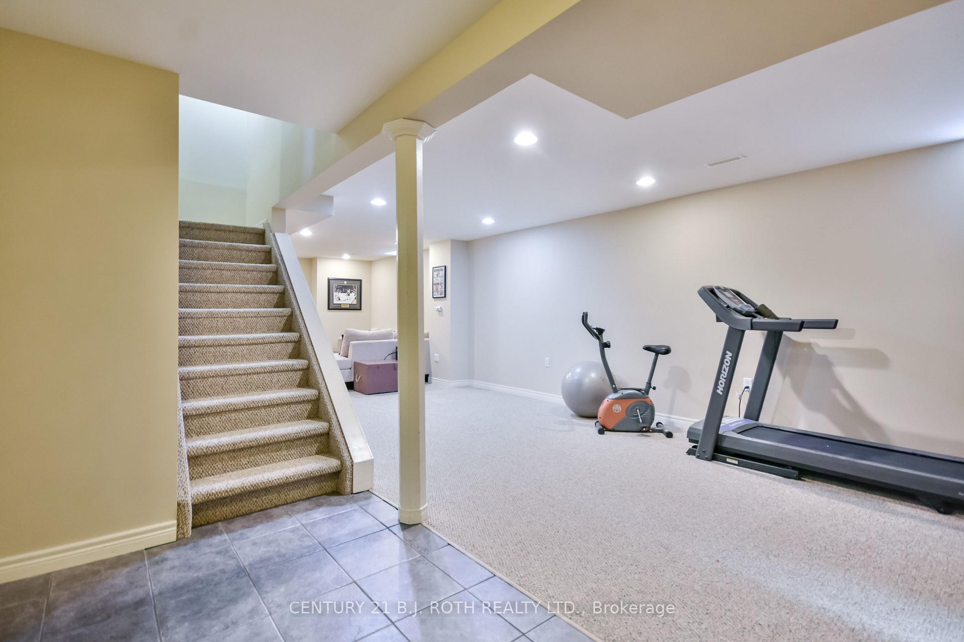 Photo 40 of 30 Golden Meadow Road, Barrie, Innis-Shore — HOMEH