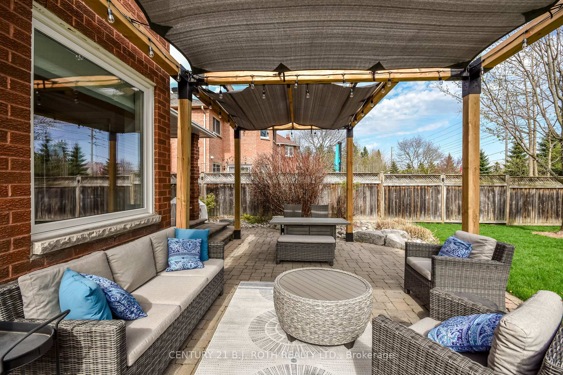 Photo 47 of 30 Golden Meadow Road, Barrie, Innis-Shore — HOMEH