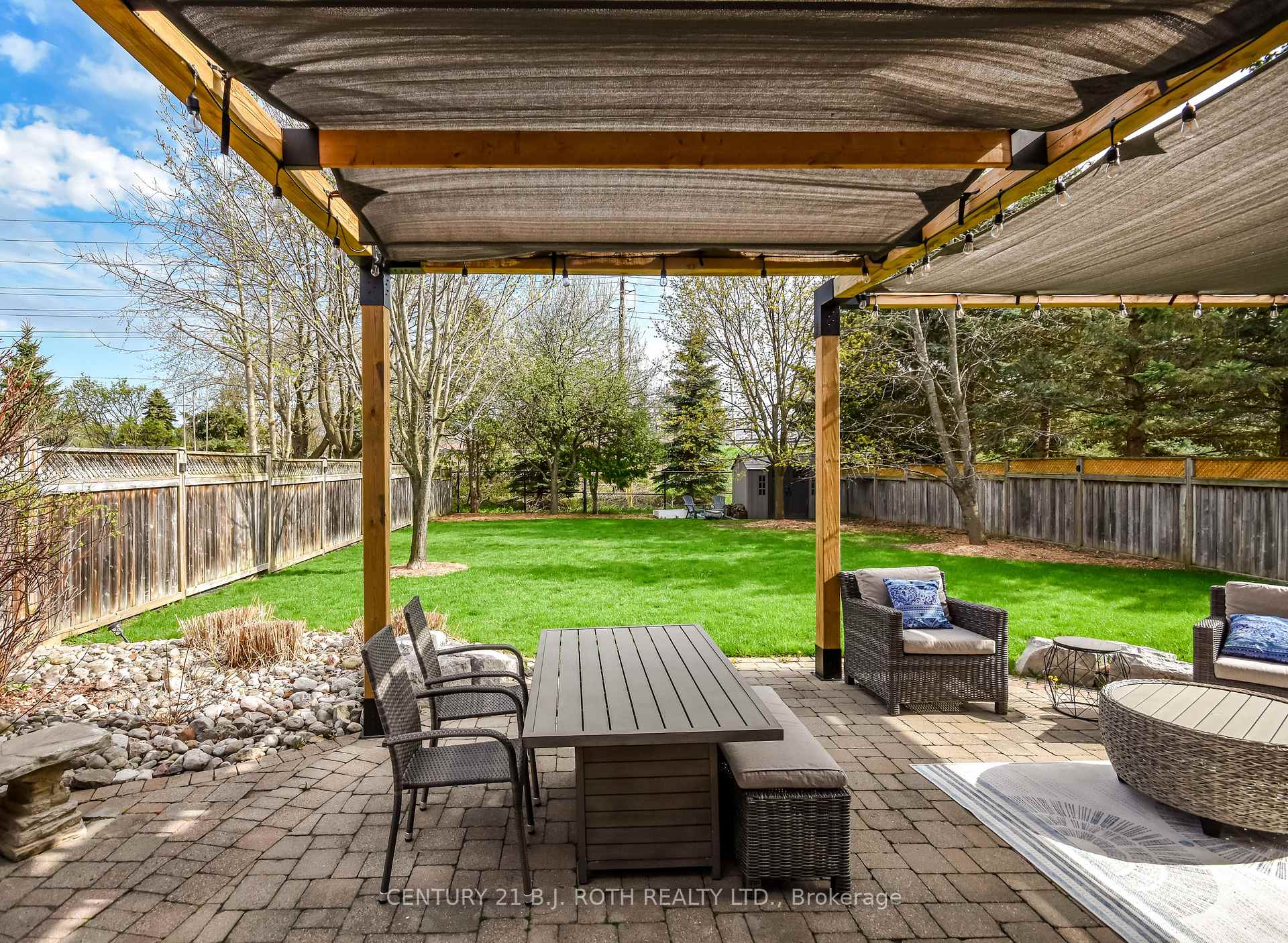 Photo 48 of 30 Golden Meadow Road, Barrie, Innis-Shore — HOMEH