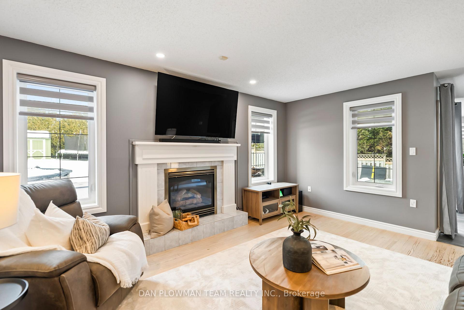 Photo 20 of 115 Elizabeth Street, Oshawa, McLaughlin — HOMEH