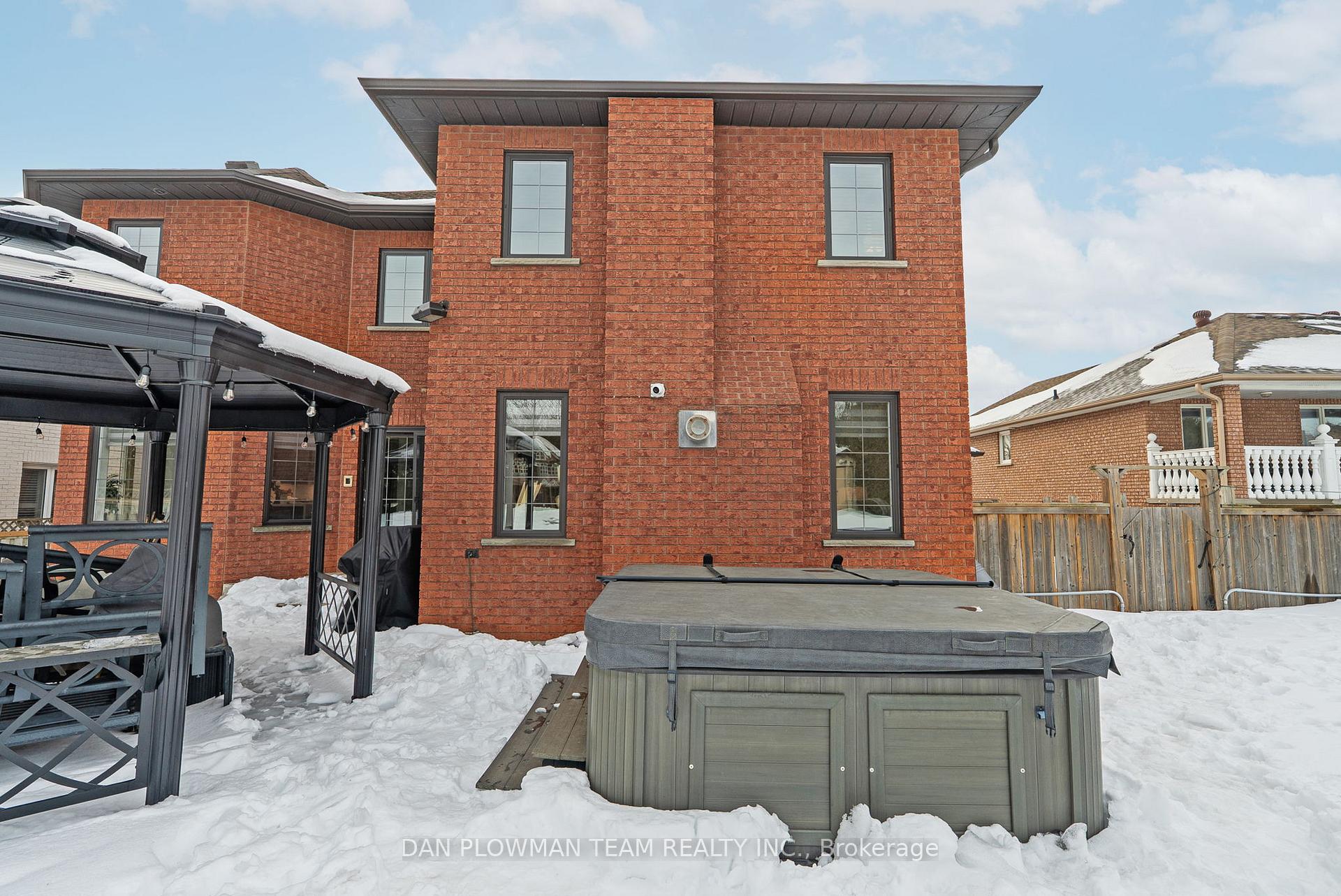 Photo 25 of 115 Elizabeth Street, Oshawa, McLaughlin — HOMEH