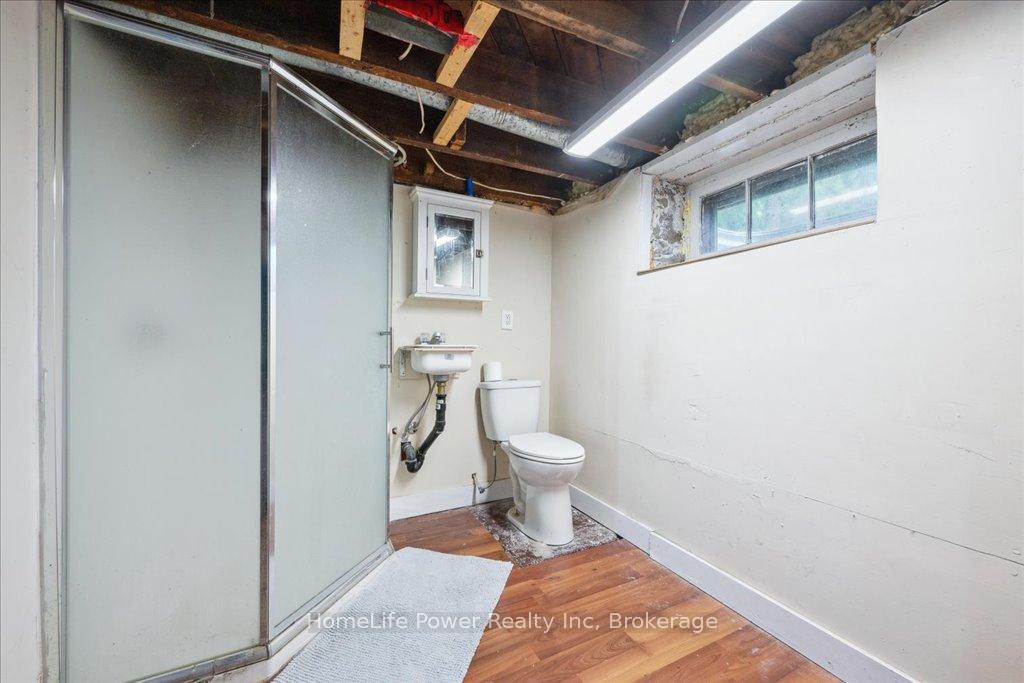 Photo 15 of 324 Edinburgh Road S, Guelph, Dovercliffe Park/Old University — HOMEH