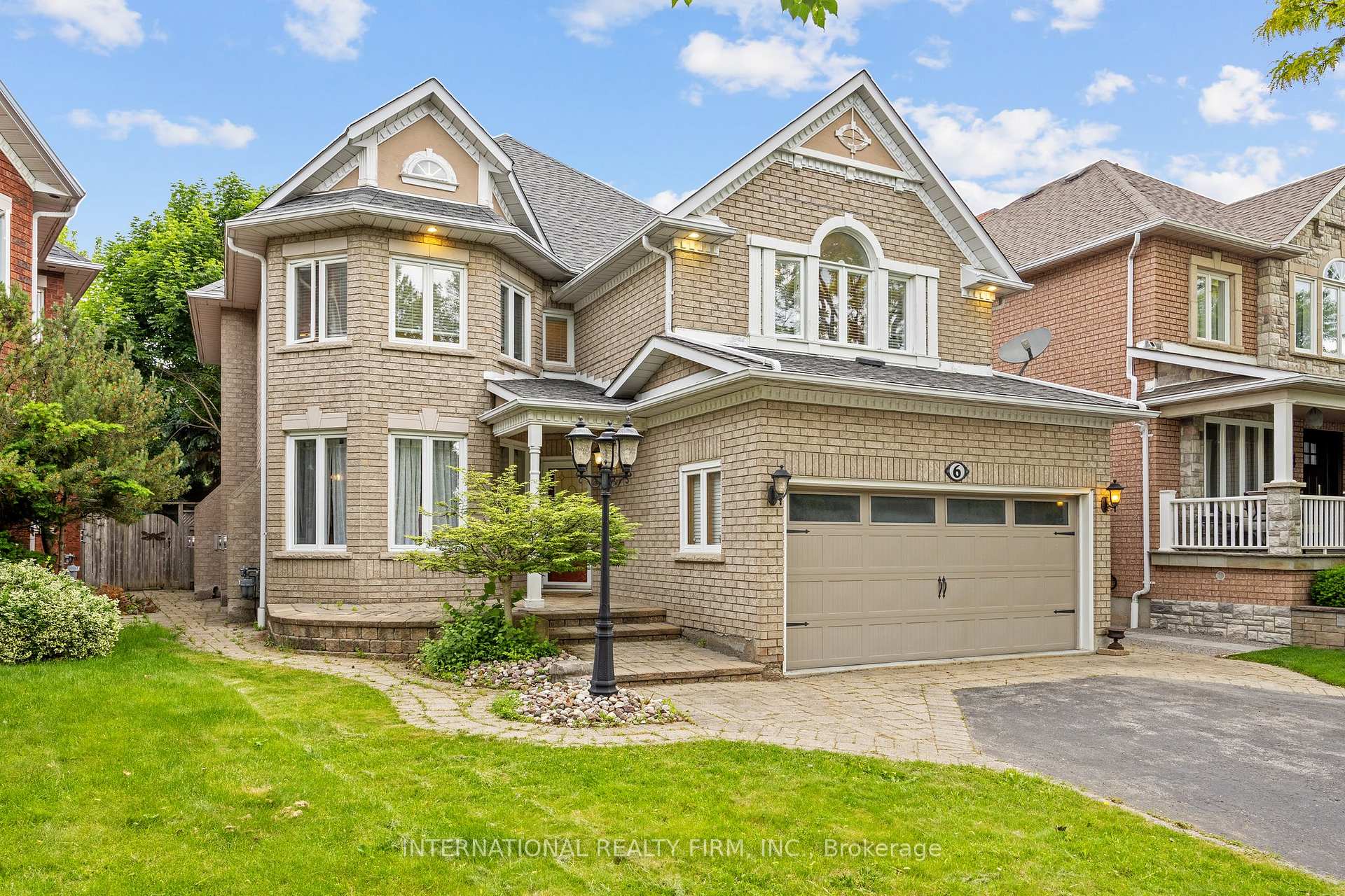 Photo 1 of 6 Mortimer Crescent, Ajax, Central West — HOMEH
